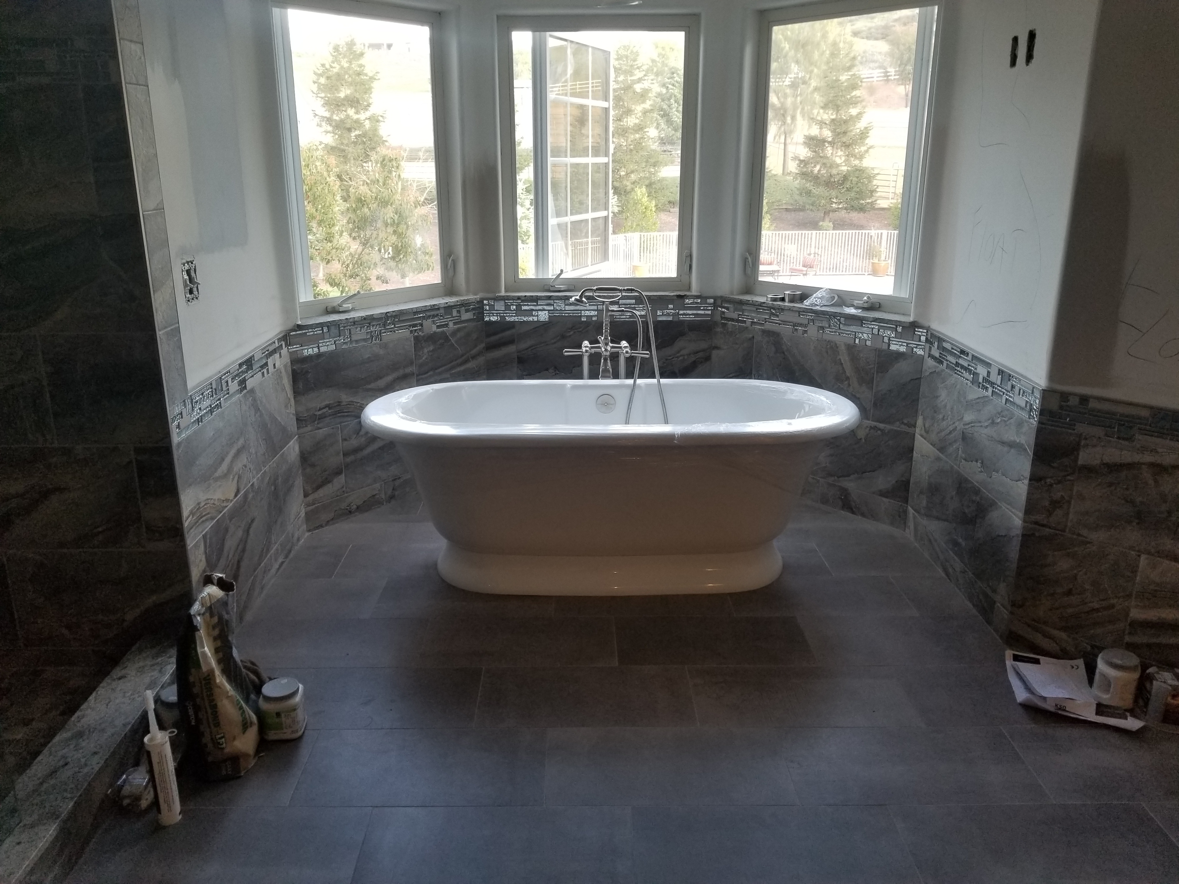 Bathtub & Shower Services in Kalispell, Whitefish, Montana services in Kalispell & Whitefish, Montana - J&R Plumbing